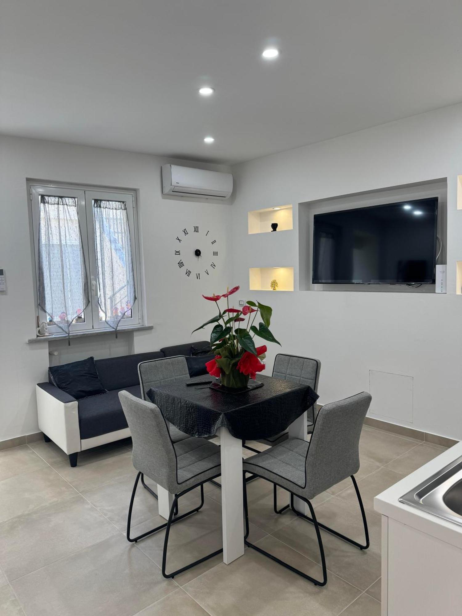 La Maison Guest House 레조디칼라브리아 외부 사진